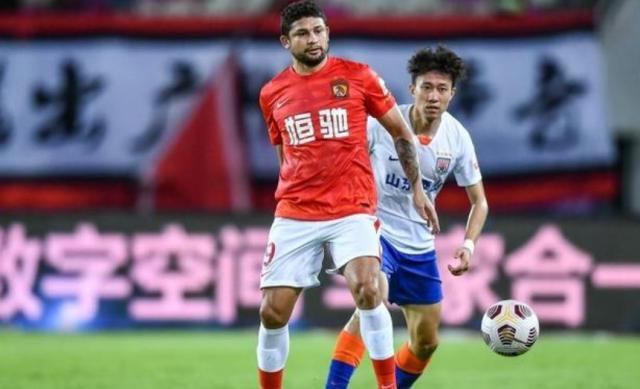 开云app-【中超】杨立瑜艾克森破门 广州2比1送泰山赛季首败