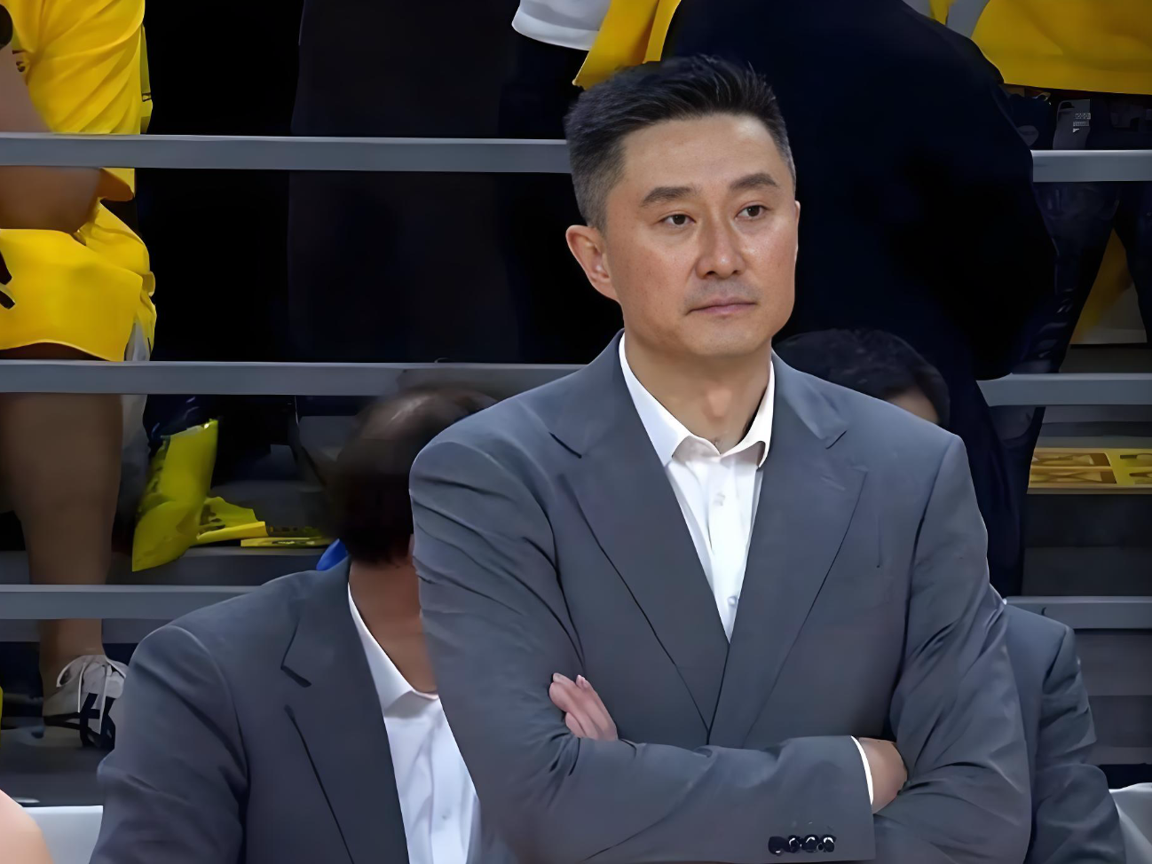 开云app-领先18分却输球！杜锋给球迷留下3大谜题，让人看不懂